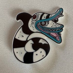 NWT Handmade Pin Brooch of the Worm from the Movie Beetlejuice!